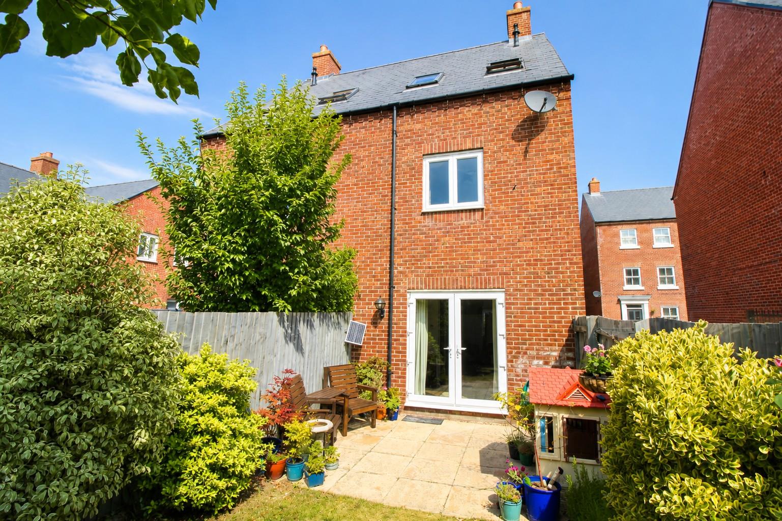 Hazelwick Drive, Great Denham, Bedford